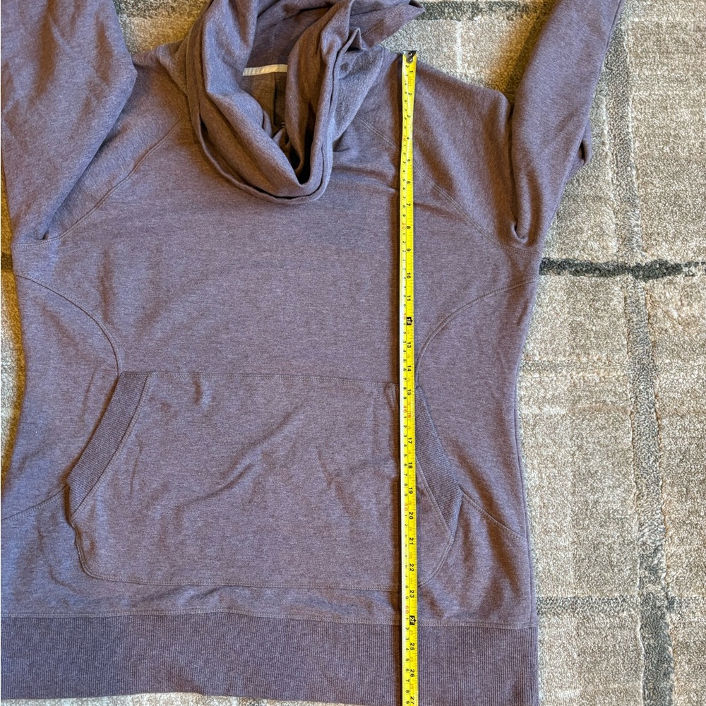L.L.Bean Soft Cozy Funnel Neck Pullover Hoodie in Heather Purple Size XL layer - Picture 7 of 10